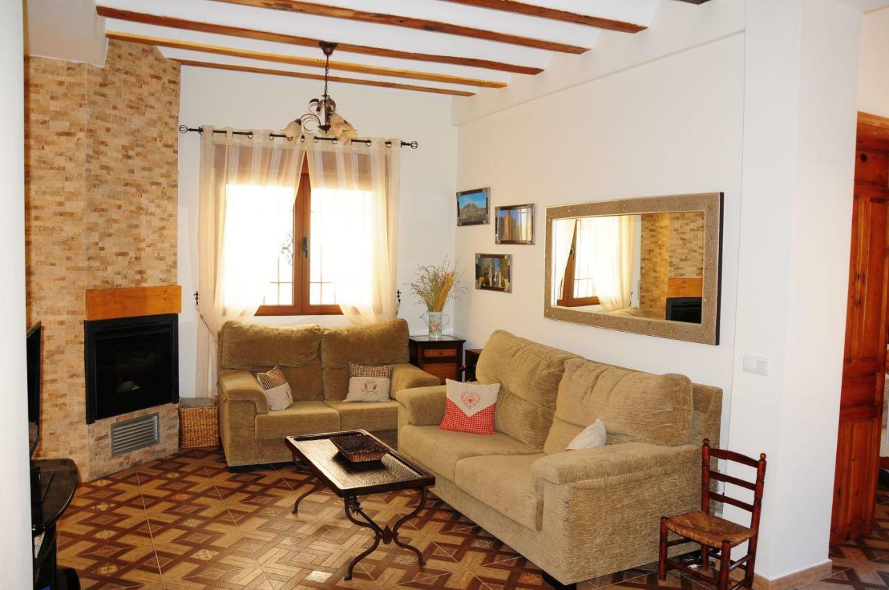 Casa Rural Los Montones Carcelen Exterior photo